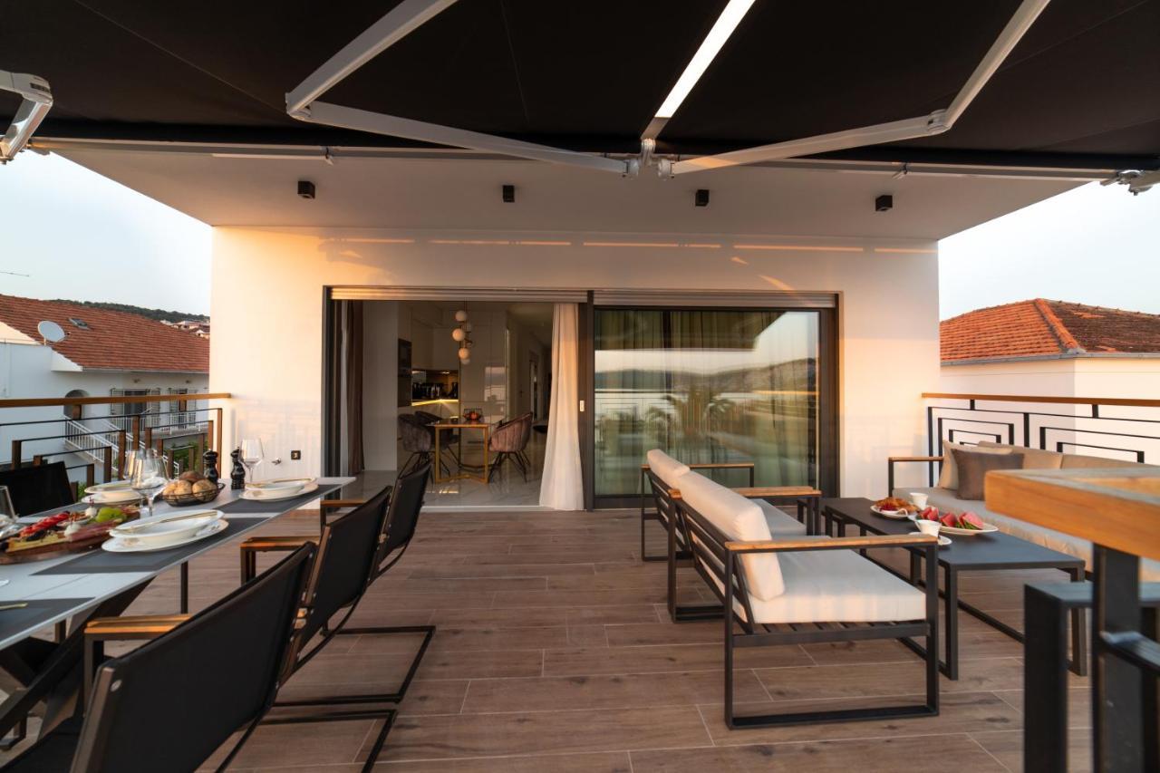 Luxury Penthouse Vagabundo Lejlighed Trogir Eksteriør billede